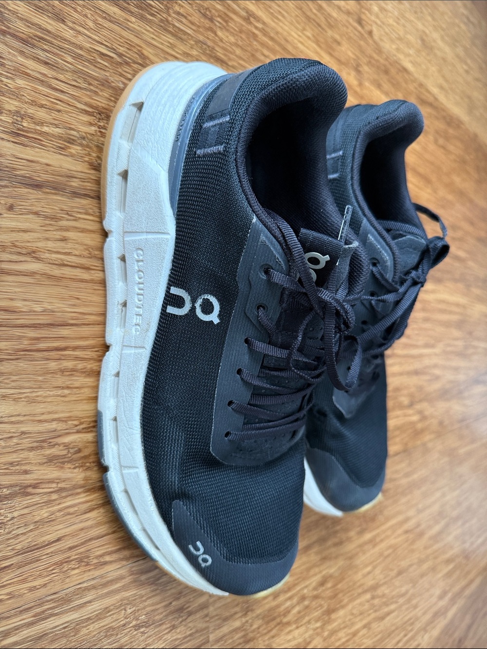 On Running Black and White Women's Athletic Sneakers
